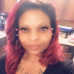 Meet your Posher, Carmon